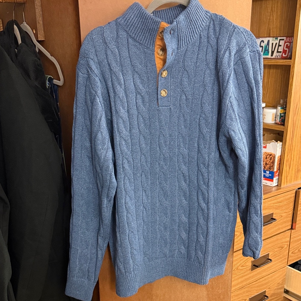 Men's Blue Cable Knit Sweater